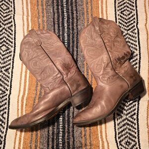 Vintage Men's J. Chisholm Western Pointed Cowboy Boots